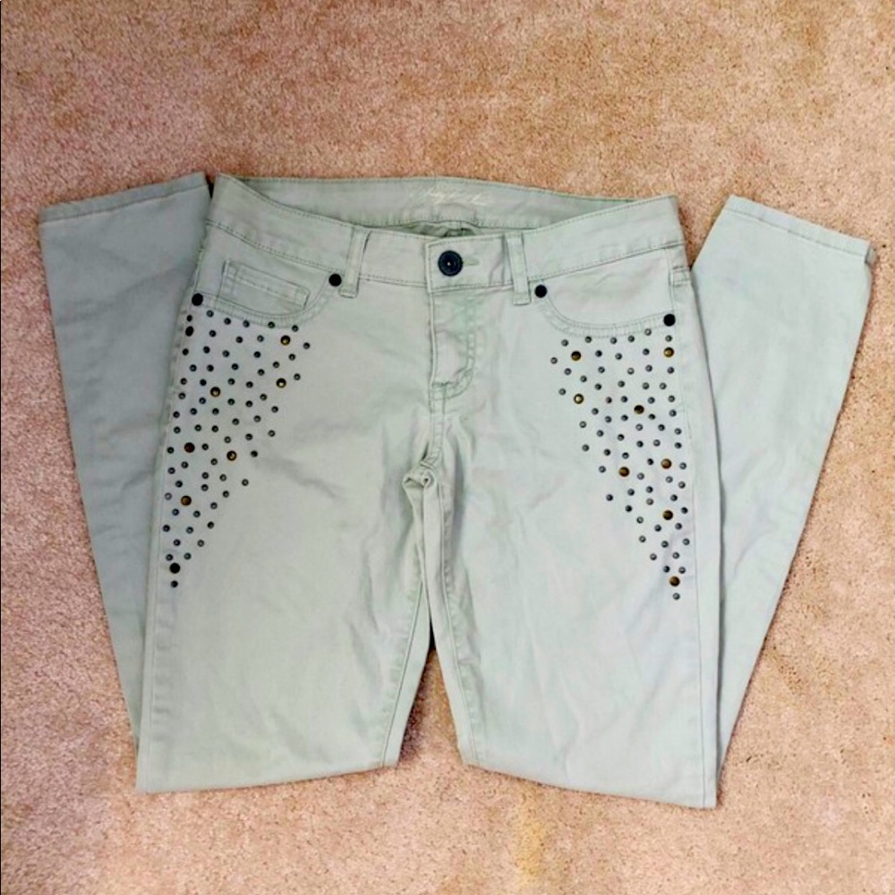 NWOT Aeropostale Studded Skinny Jeans